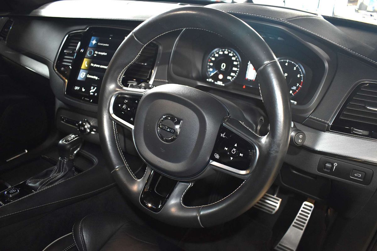 2020 Volvo XC90 T6 R-Design