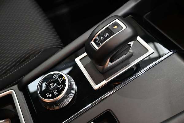 2023 Mitsubishi Outlander LS ZM