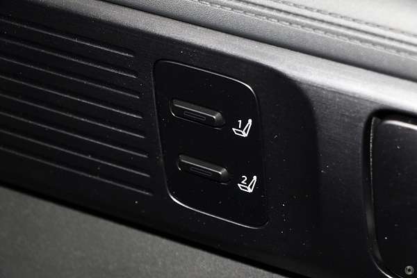 2025 Hyundai Santa Fe Hybrid Calligraphy MX5.V1