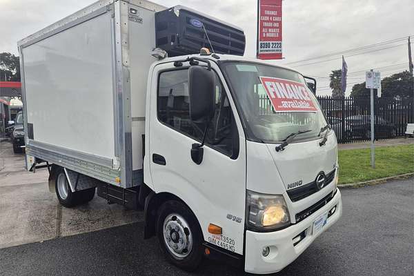 2012 Hino 300