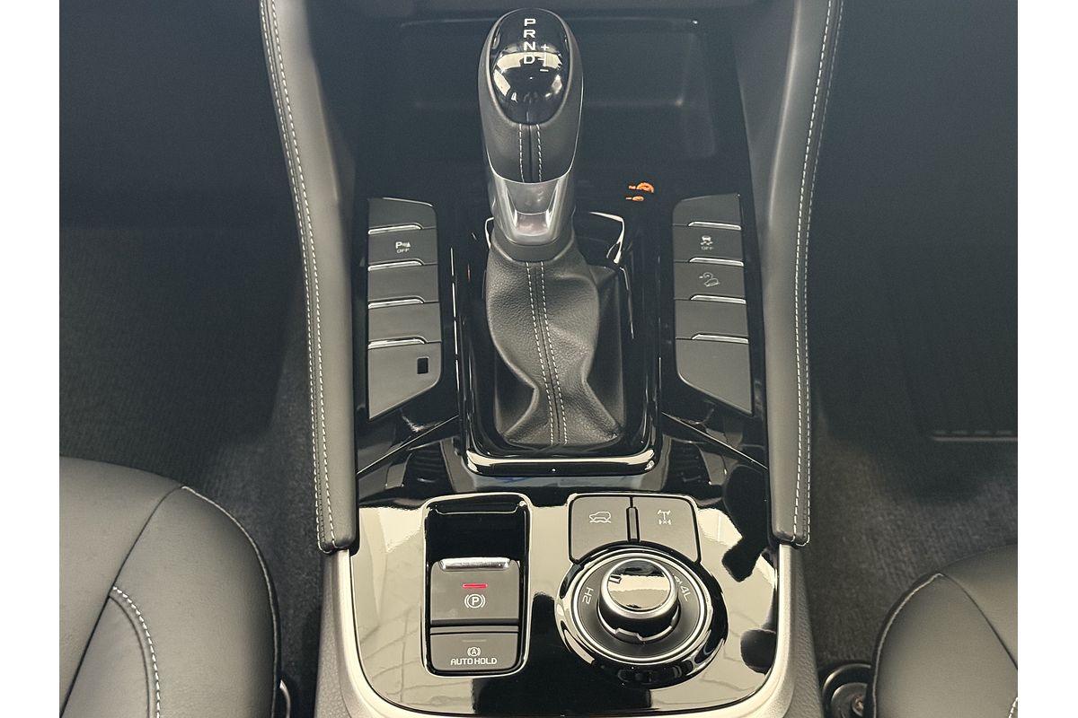 2025 Isuzu MU-X LS-T