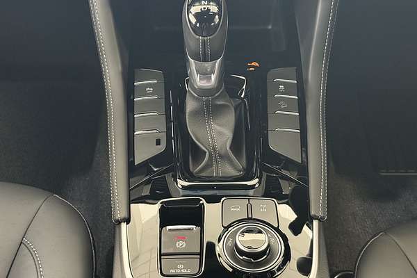 2025 Isuzu MU-X LS-T