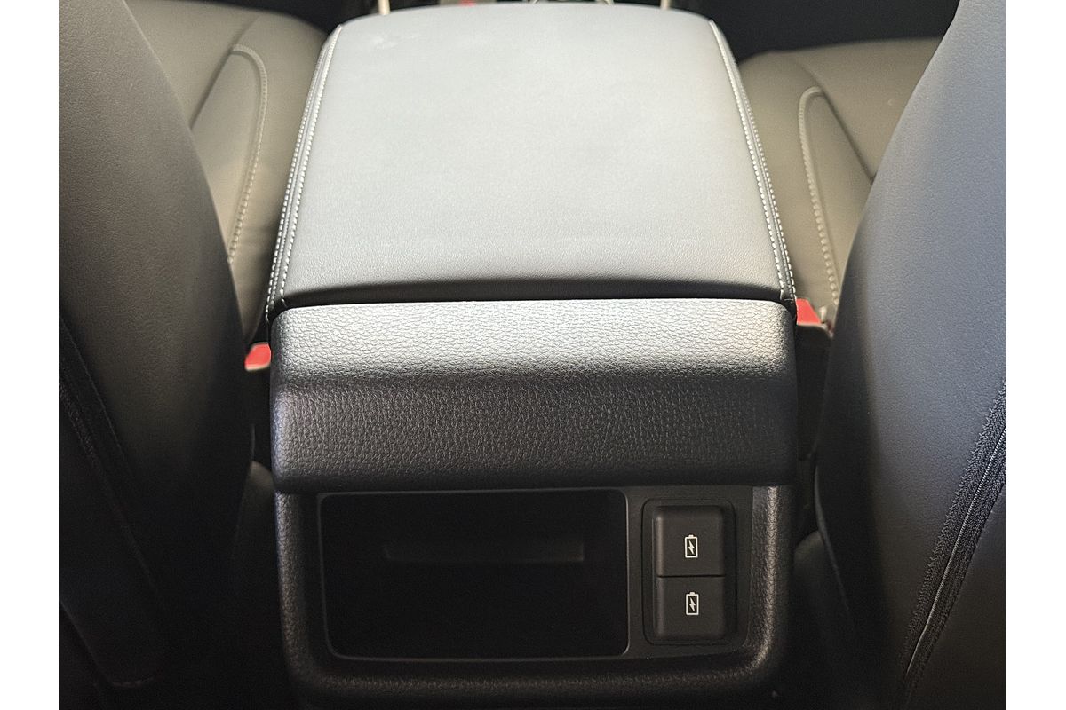 2025 Isuzu MU-X LS-T