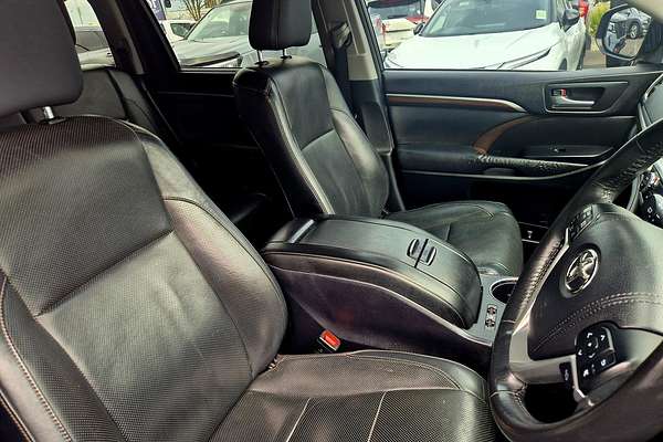 2015 Toyota Kluger Grande GSU55R
