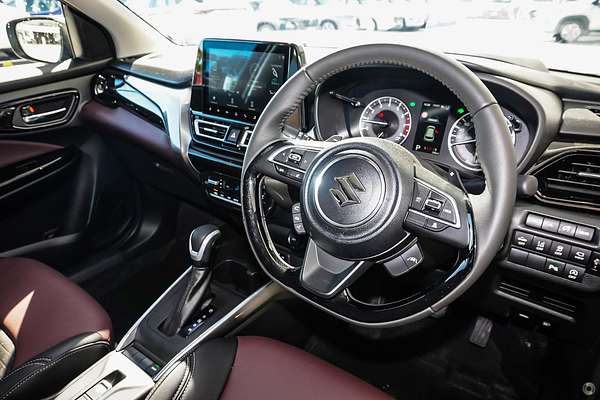 2025 Suzuki Fronx