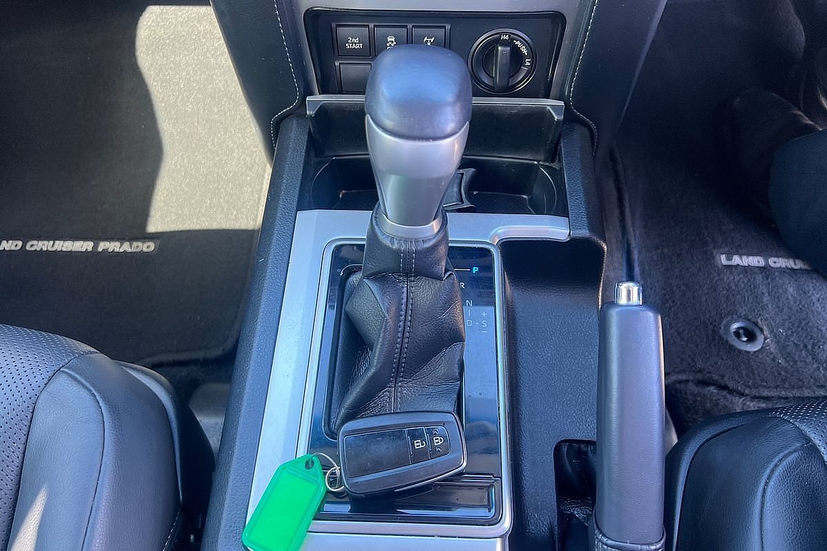 2022 Toyota Landcruiser Prado VX GDJ150R