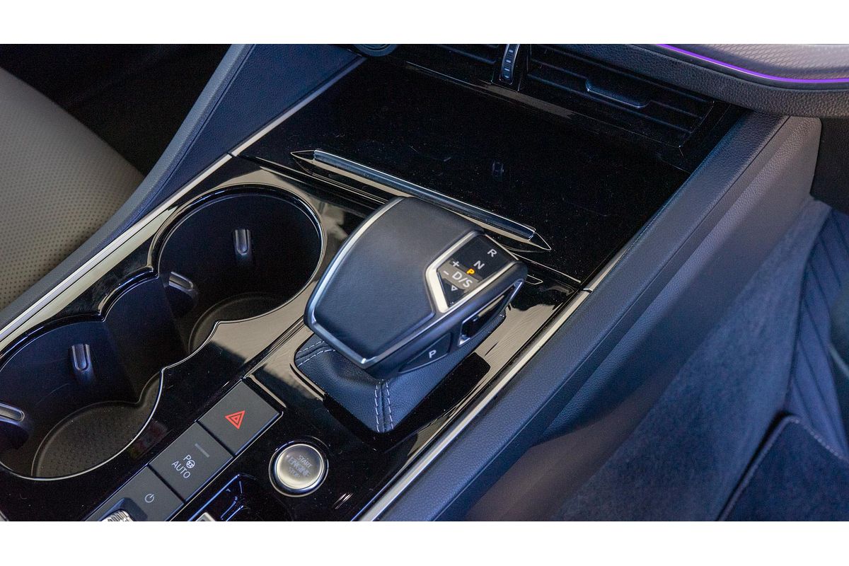 2022 Volkswagen Touareg 210TDI R-Line CR
