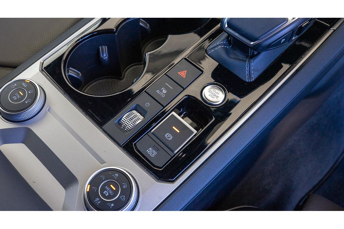 2022 Volkswagen Touareg 210TDI R-Line CR