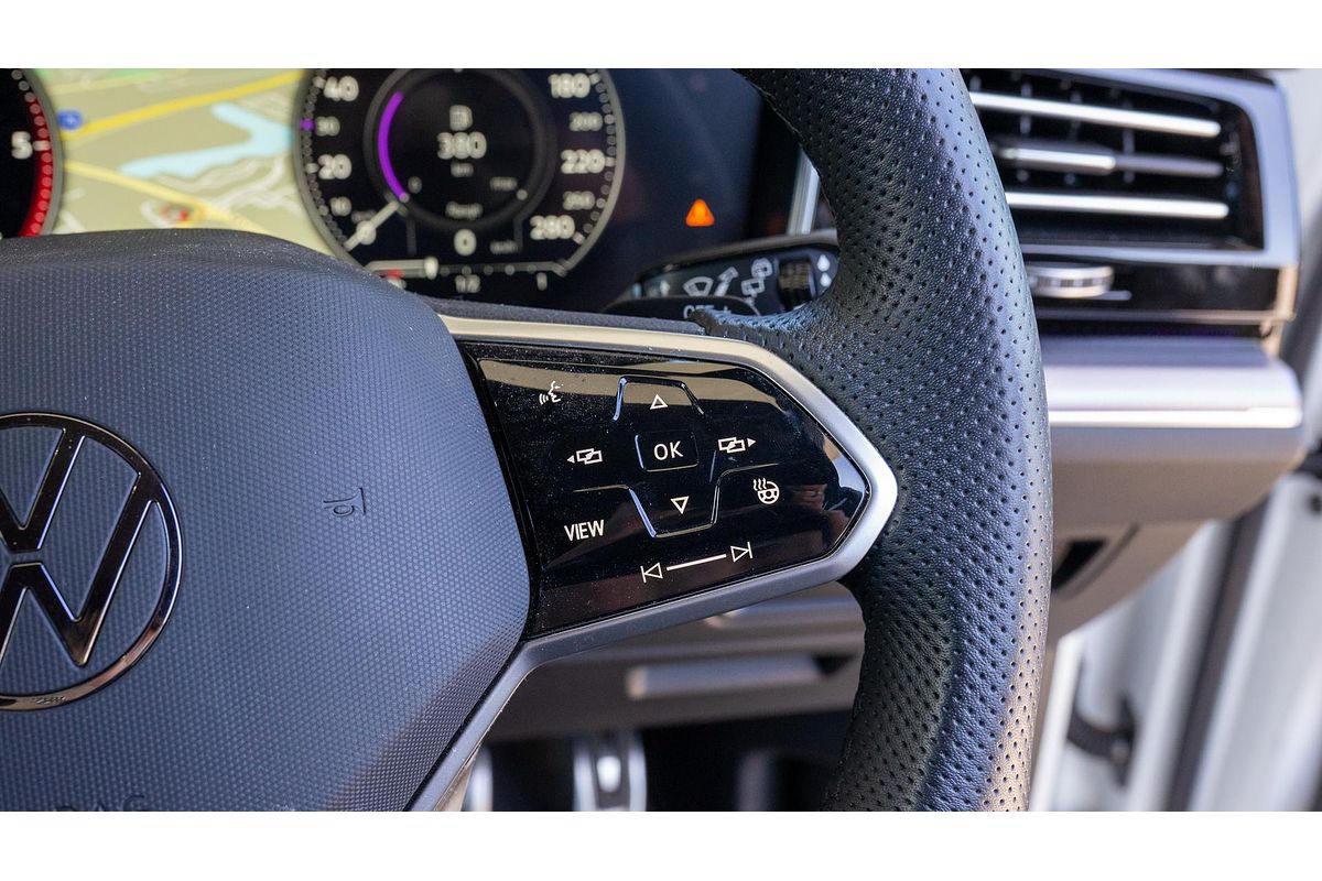 2022 Volkswagen Touareg 210TDI R-Line CR