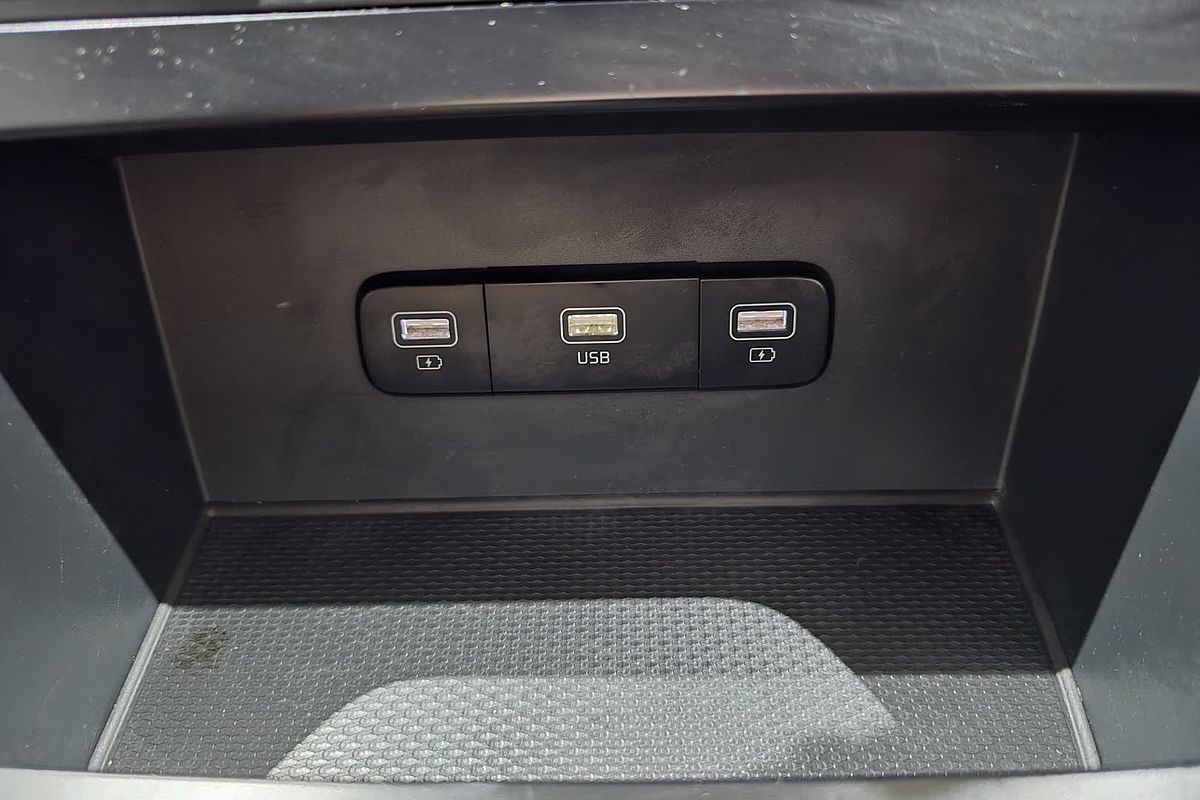 2021 Kia Carnival S KA4