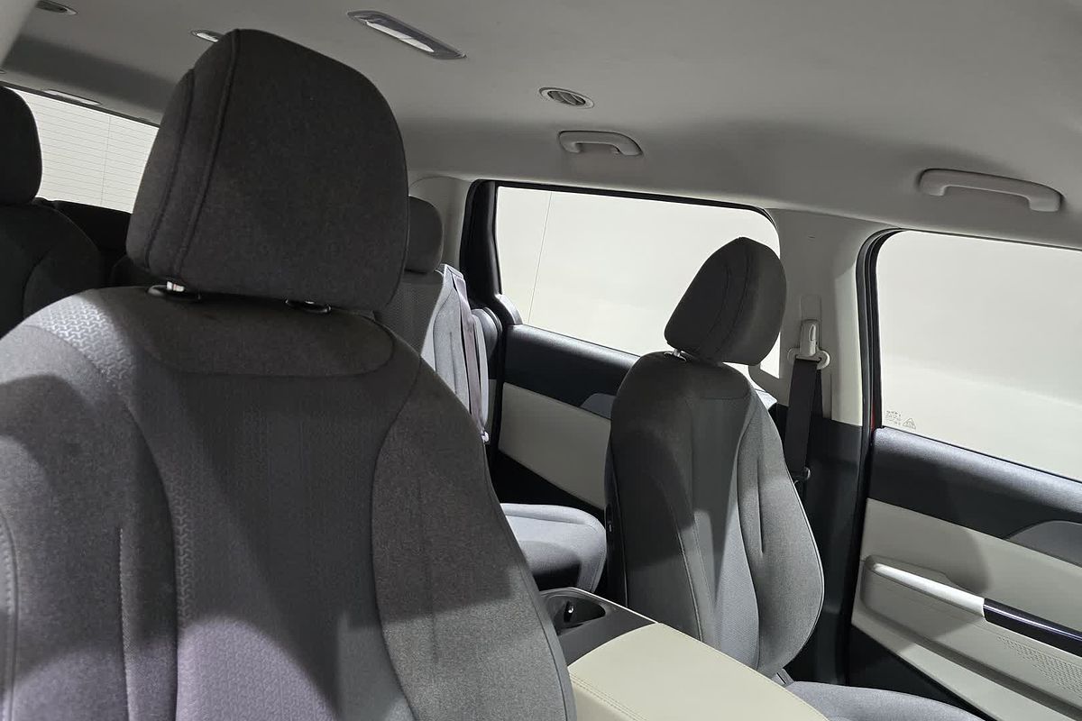 2021 Kia Carnival S KA4