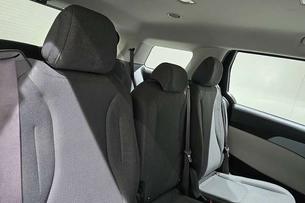 2021 Kia Carnival S KA4