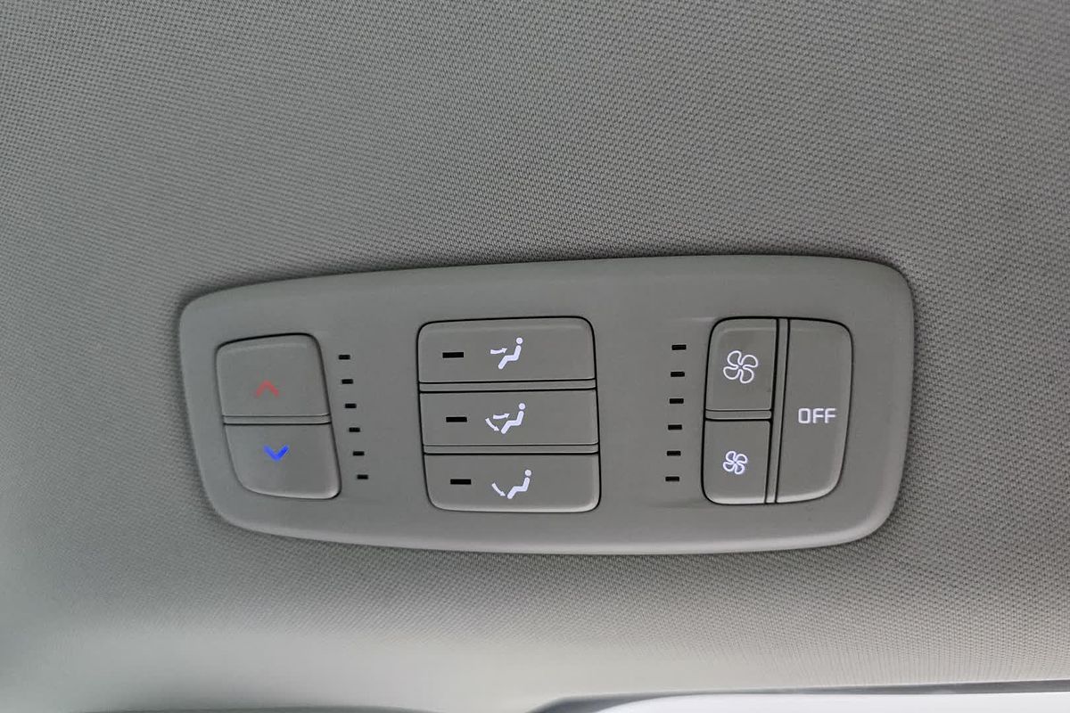 2021 Kia Carnival S KA4
