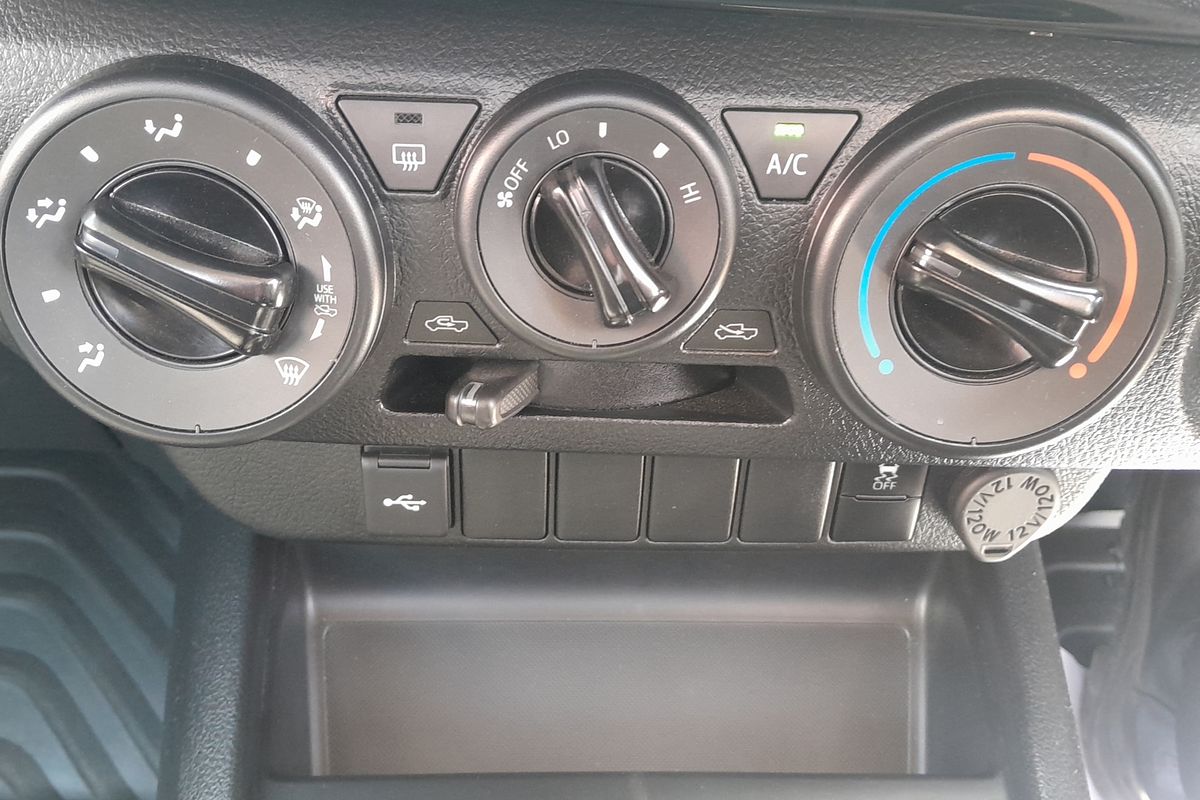 2024 Toyota Hilux Workmate TGN121R