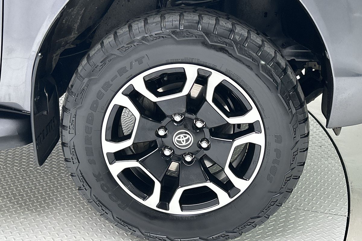 2020 Toyota Hilux SR5 GUN126R 4X4