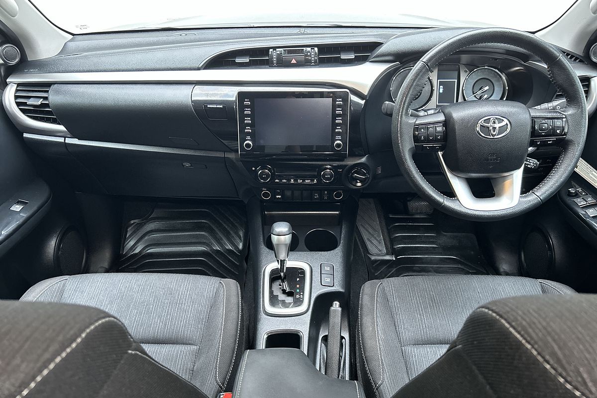 2020 Toyota Hilux SR5 GUN126R 4X4