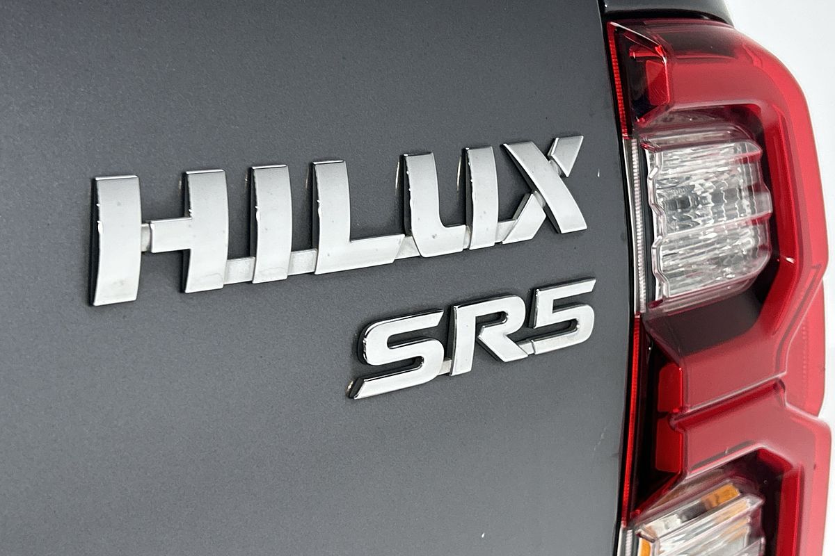 2020 Toyota Hilux SR5 GUN126R 4X4