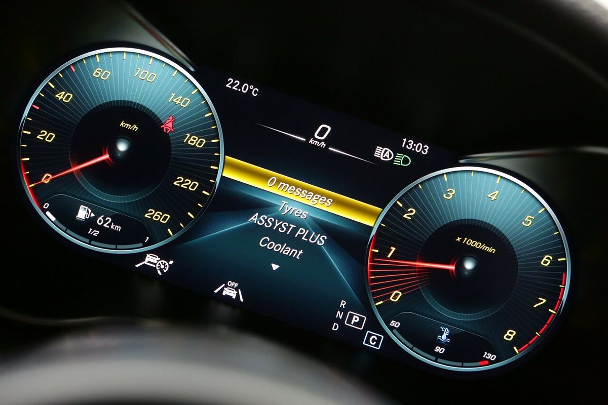 2021 Mercedes-Benz C-Class C200 A205