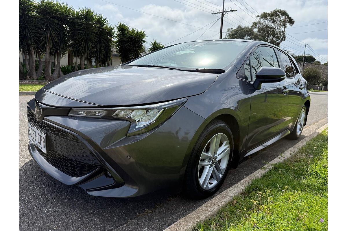 2022 Toyota Corolla SX MZEA12R