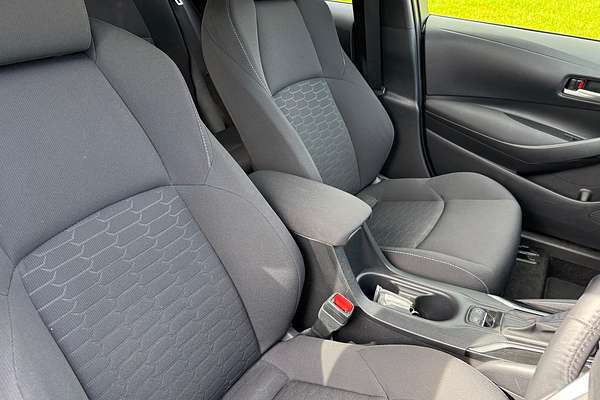 2022 Toyota Corolla SX MZEA12R