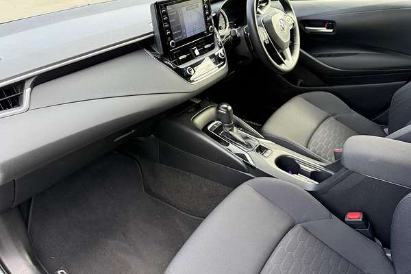 2022 Toyota Corolla SX MZEA12R