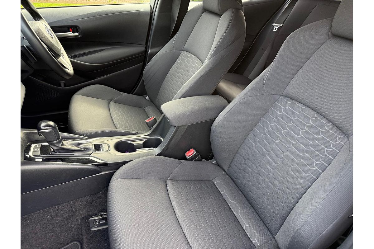 2022 Toyota Corolla SX MZEA12R