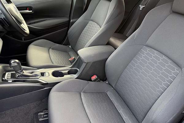 2022 Toyota Corolla SX MZEA12R