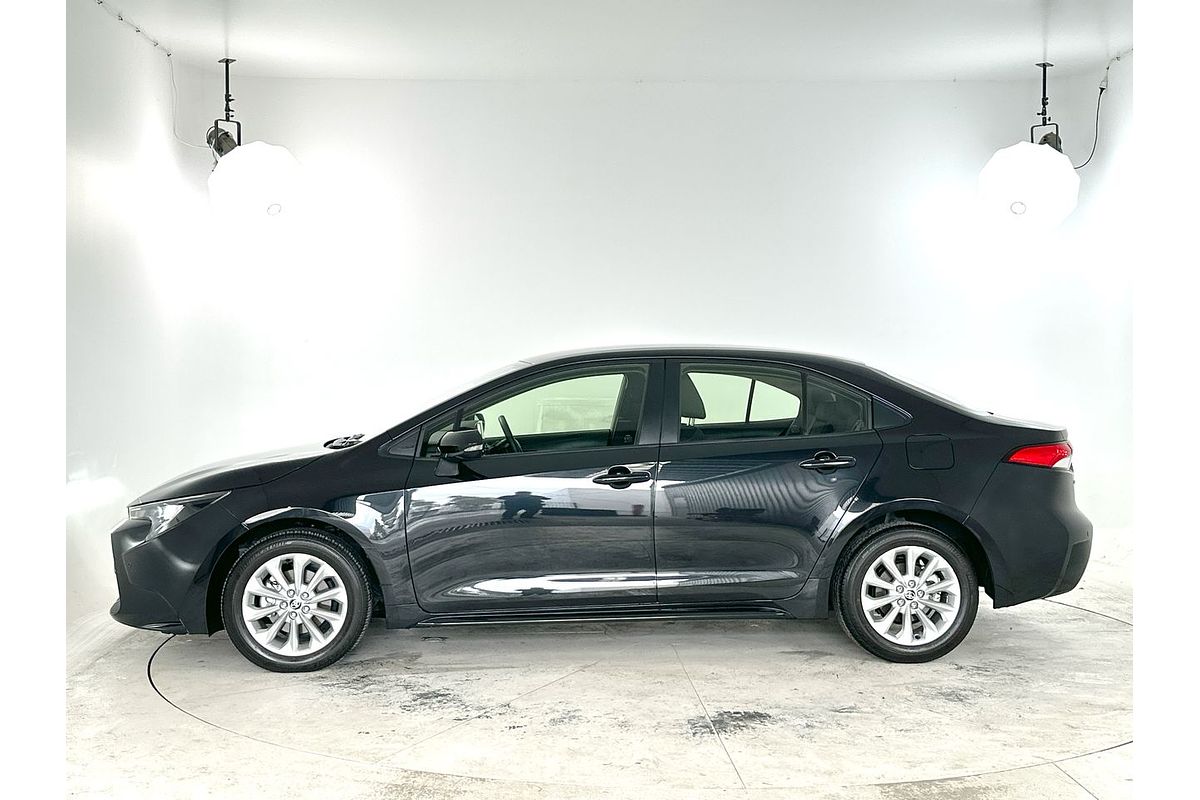 2020 Toyota Corolla SX MZEA12R