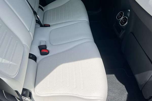 2024 Mercedes-Benz GLC-Class GLC300 X254