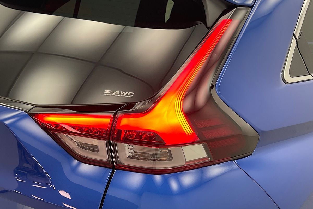 2024 Mitsubishi Eclipse Cross LS YB