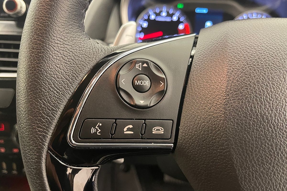 2024 Mitsubishi Eclipse Cross LS YB