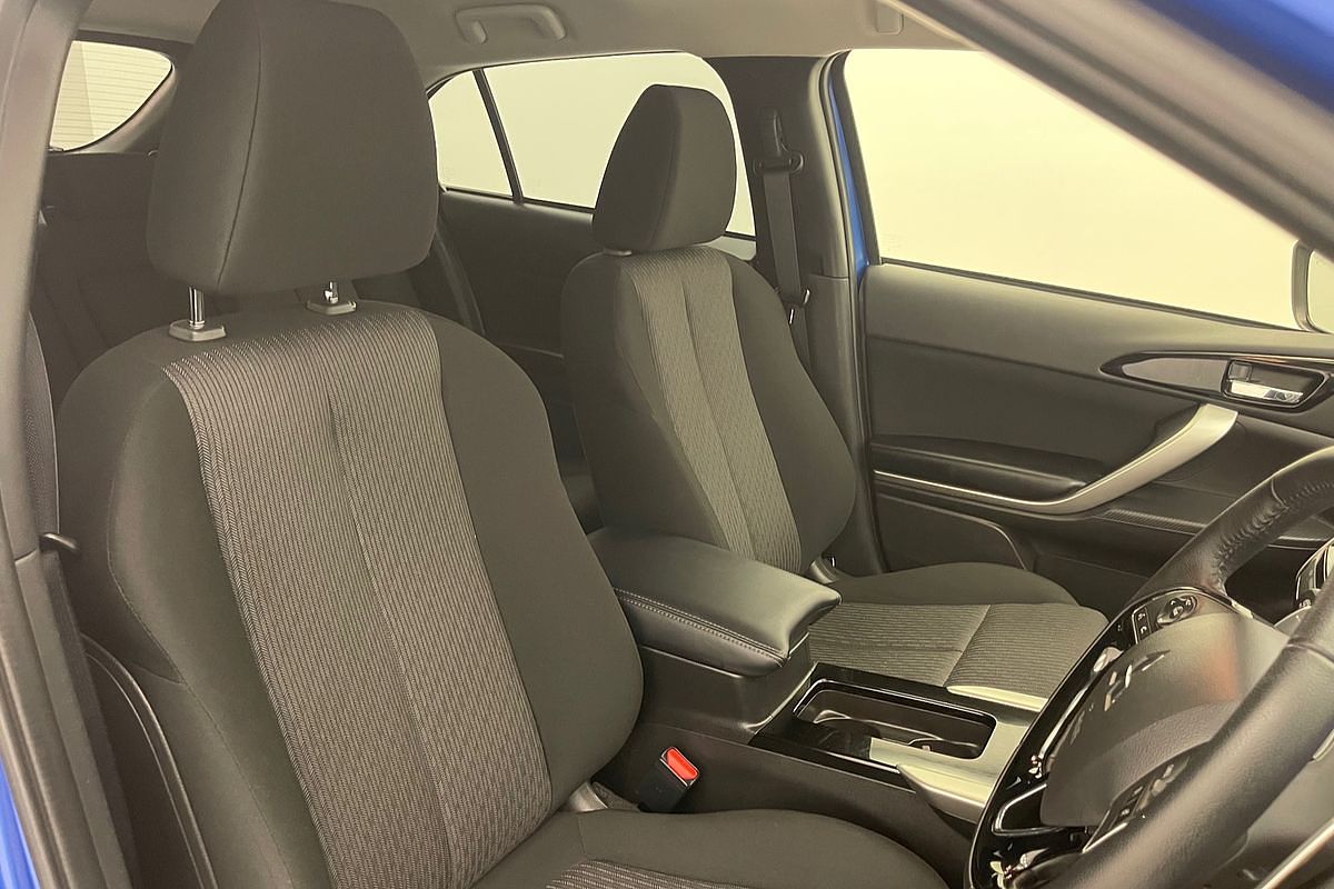 2024 Mitsubishi Eclipse Cross LS YB