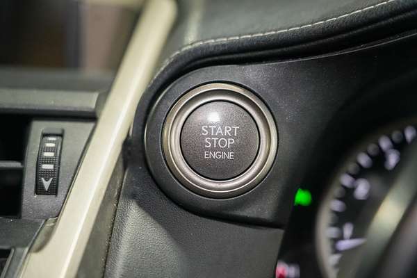 2017 Lexus NX NX200t Luxury AGZ10R