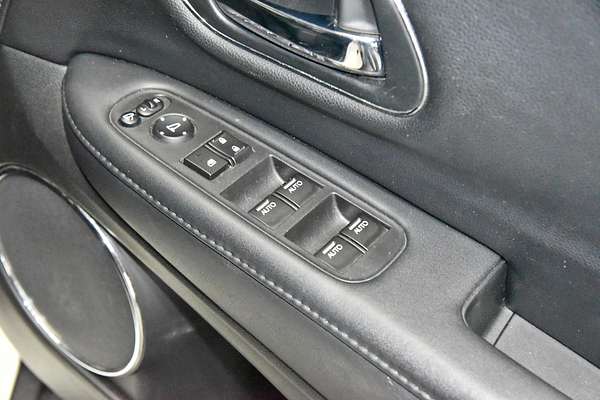 2015 Honda HR-V VTi-L