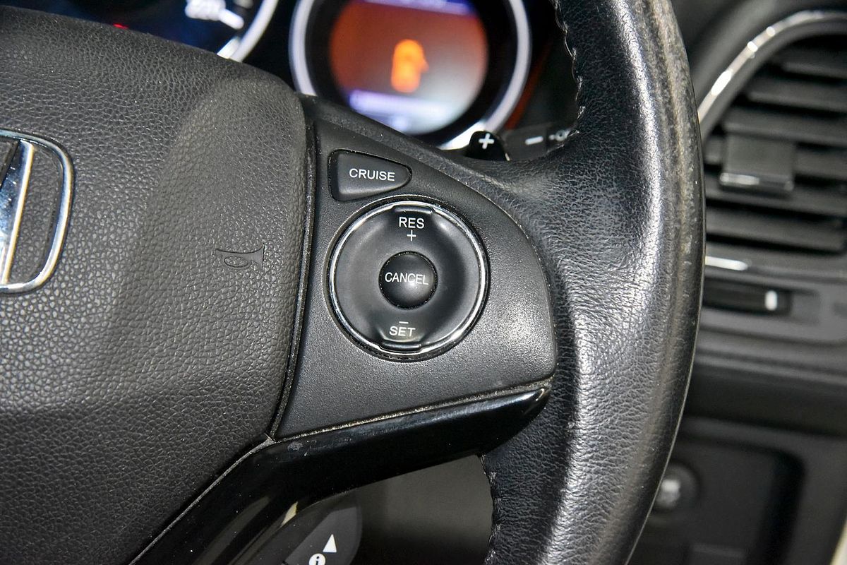2015 Honda HR-V VTi-L