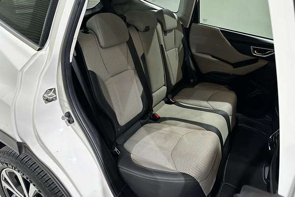 2019 Subaru Forester 2.5i Premium S5