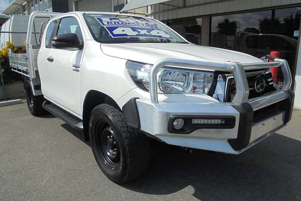 2020 Toyota Hilux SR GUN126R 4X4