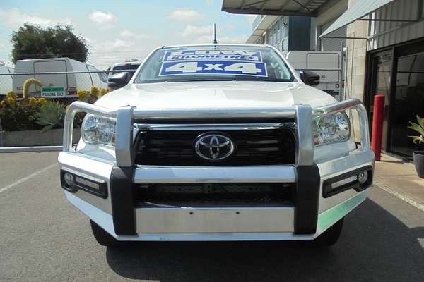 2020 Toyota Hilux SR GUN126R 4X4