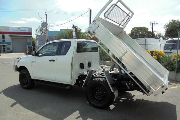 2020 Toyota Hilux SR GUN126R 4X4