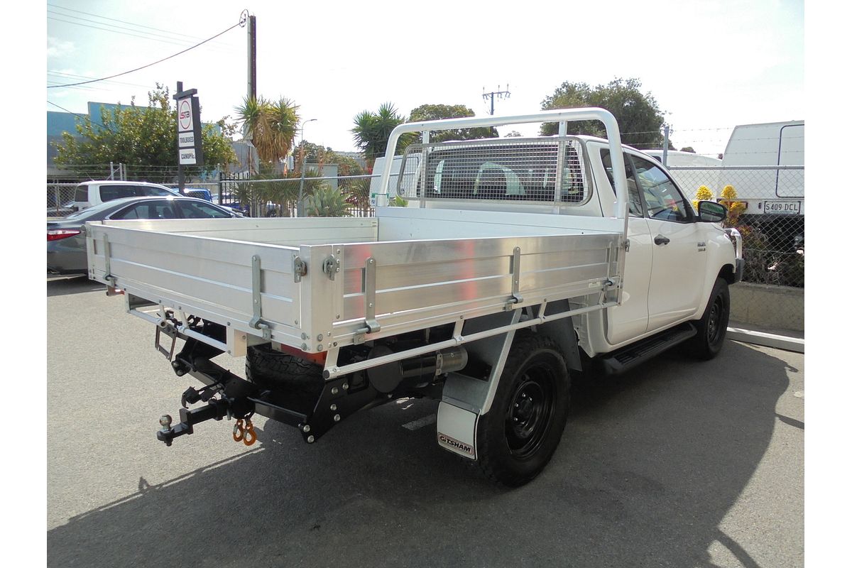 2020 Toyota Hilux SR GUN126R 4X4