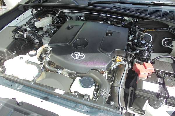2020 Toyota Hilux SR GUN126R 4X4