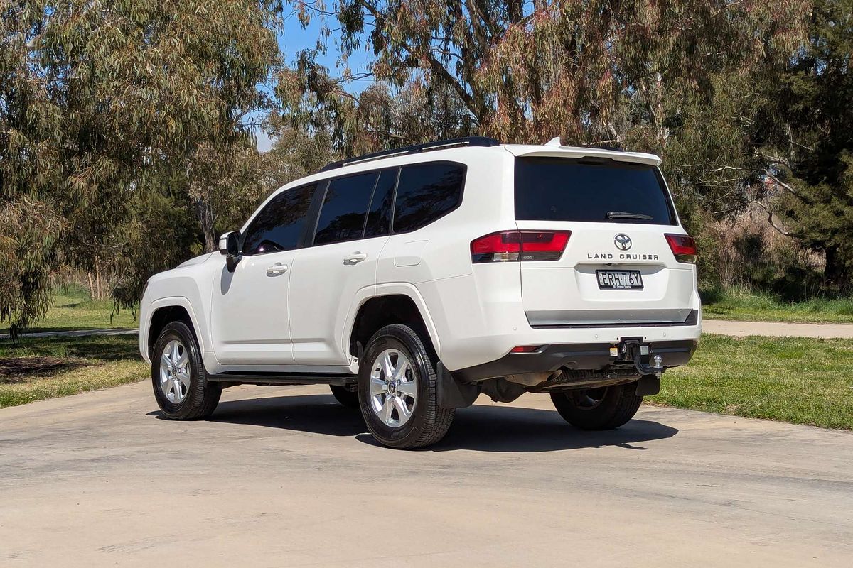 2022 Toyota Landcruiser GXL FJA300R