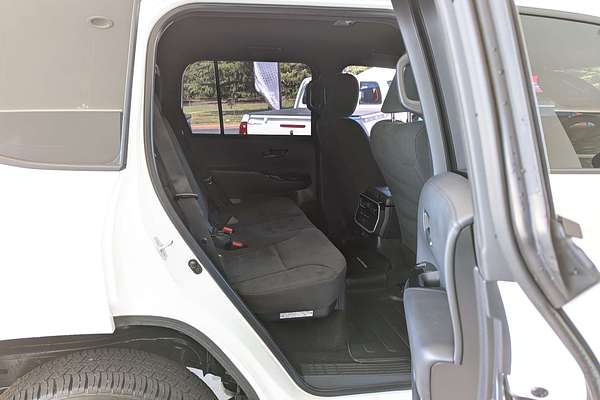 2022 Toyota Landcruiser GXL FJA300R