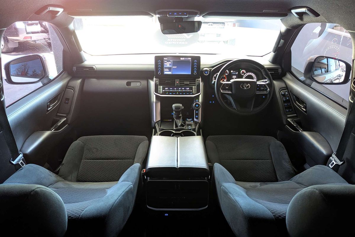 2022 Toyota Landcruiser GXL FJA300R