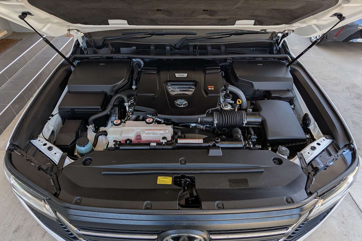 2022 Toyota Landcruiser GXL FJA300R