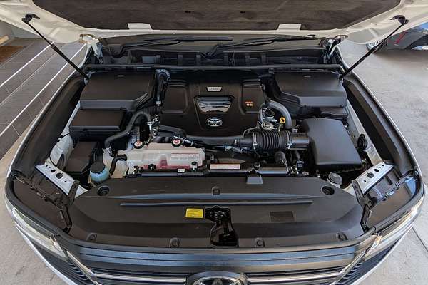 2022 Toyota Landcruiser GXL FJA300R