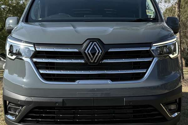 2025 Renault Trafic Premium X82 LWB Low Roof