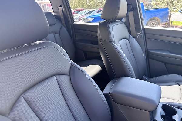 2025 KGM Musso Ultimate Q261 4X4