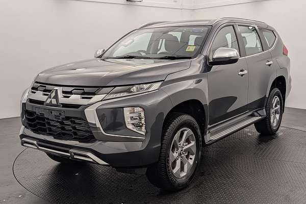 2025 Mitsubishi Pajero Sport GLX QG