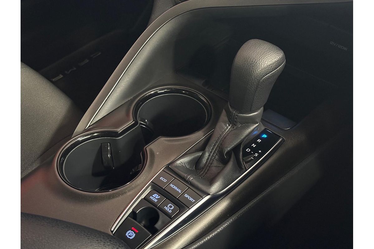 2023 Toyota Camry Ascent AXVH70R